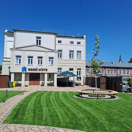 Dobre Misto Hotel Krnov Exterior foto