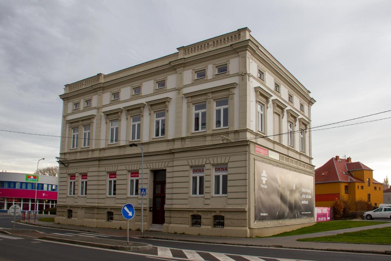 Dobre Misto Hotel Krnov Exterior foto