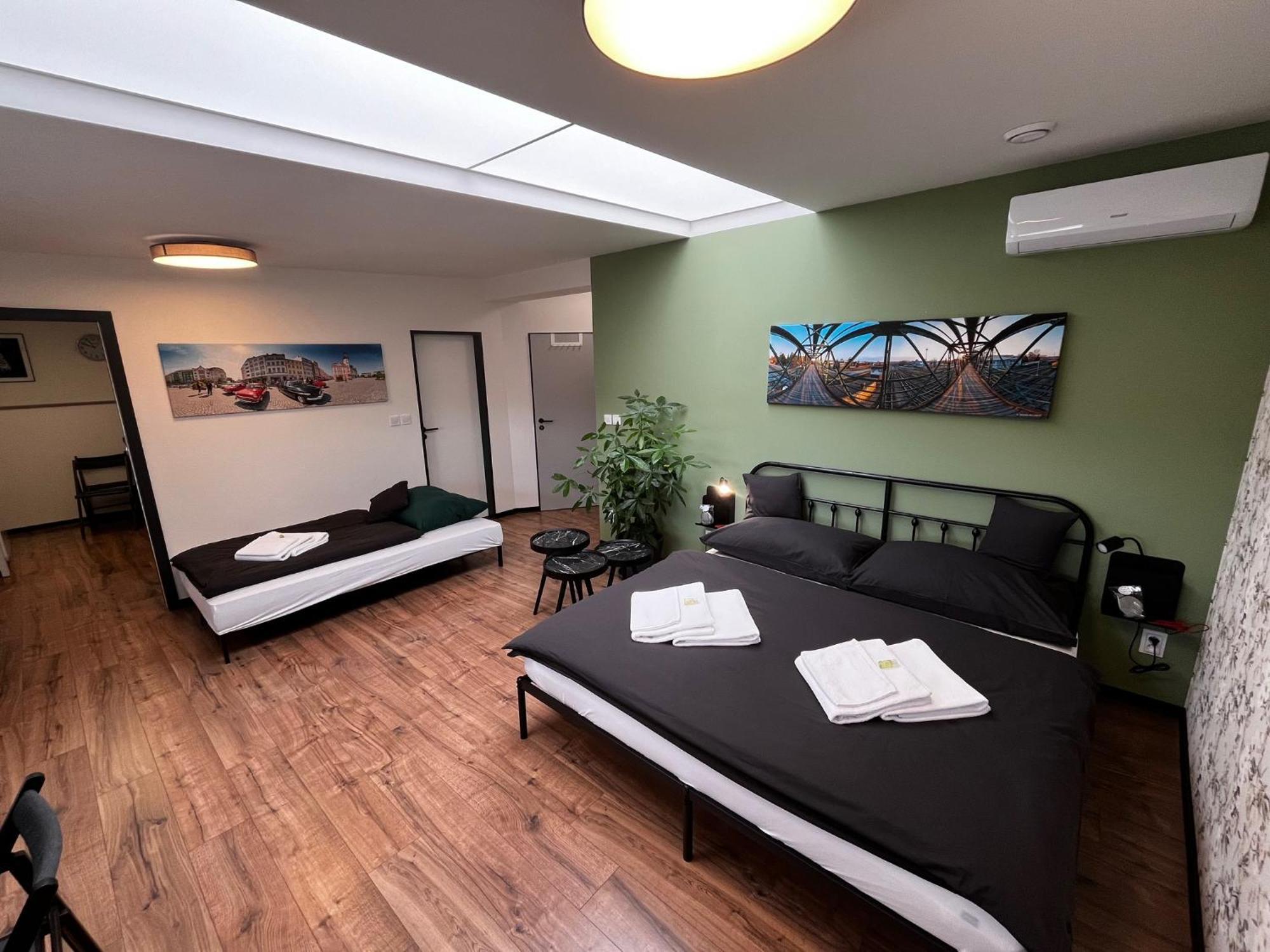 Dobre Misto Hotel Krnov Exterior foto